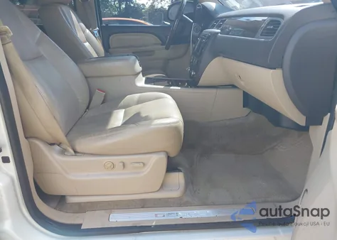 2011 GMC Yukon Xl 1500 Denali from USA, damaged, VIN 1GKS2MEF9BR287509